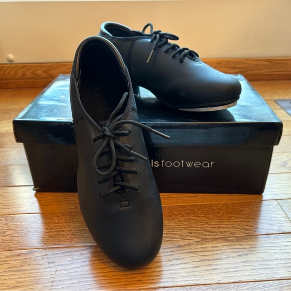 Theatricals Tap Shoes, Girls/Adult Size 5M, Black Lace Up - Picture 7 of 9